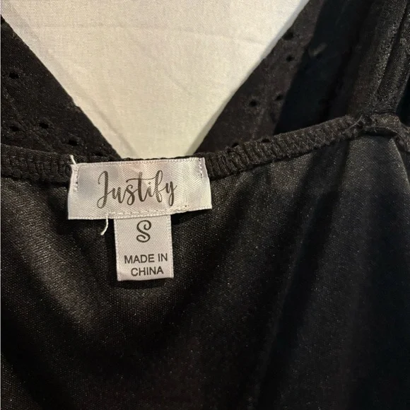 justify - Picture 6 of 8